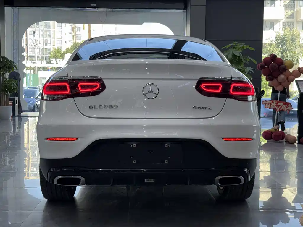 Mercedes-Benz GLC Coupe — миниатюра 8