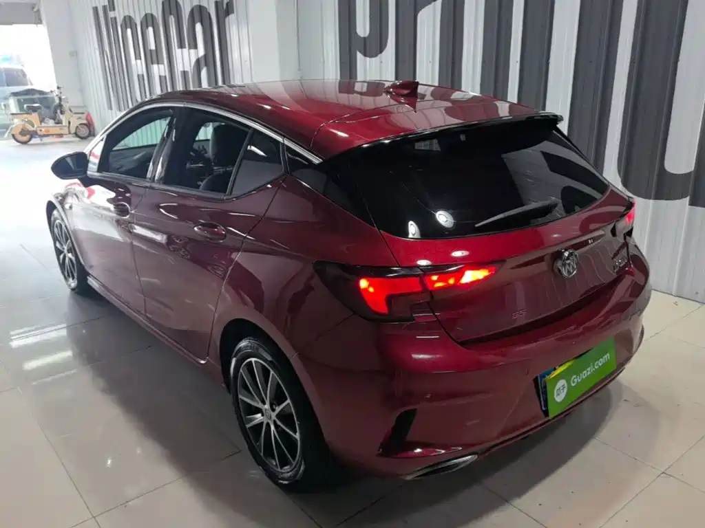 Buick Verano — миниатюра 5
