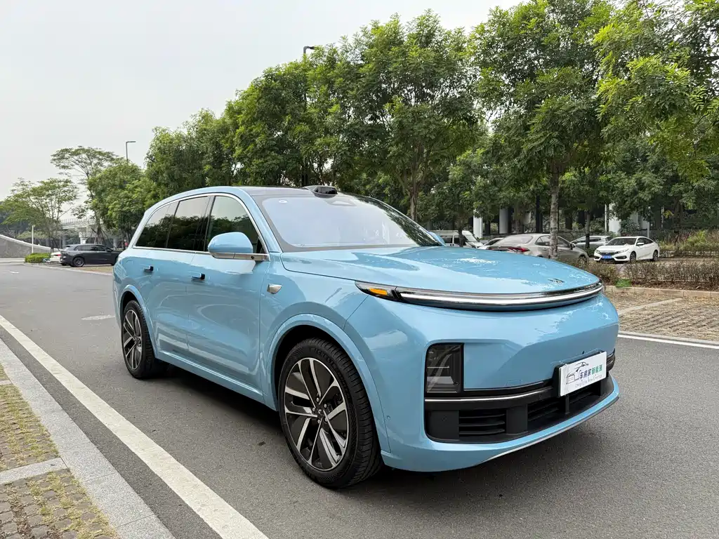 Li Auto IDEAL L8