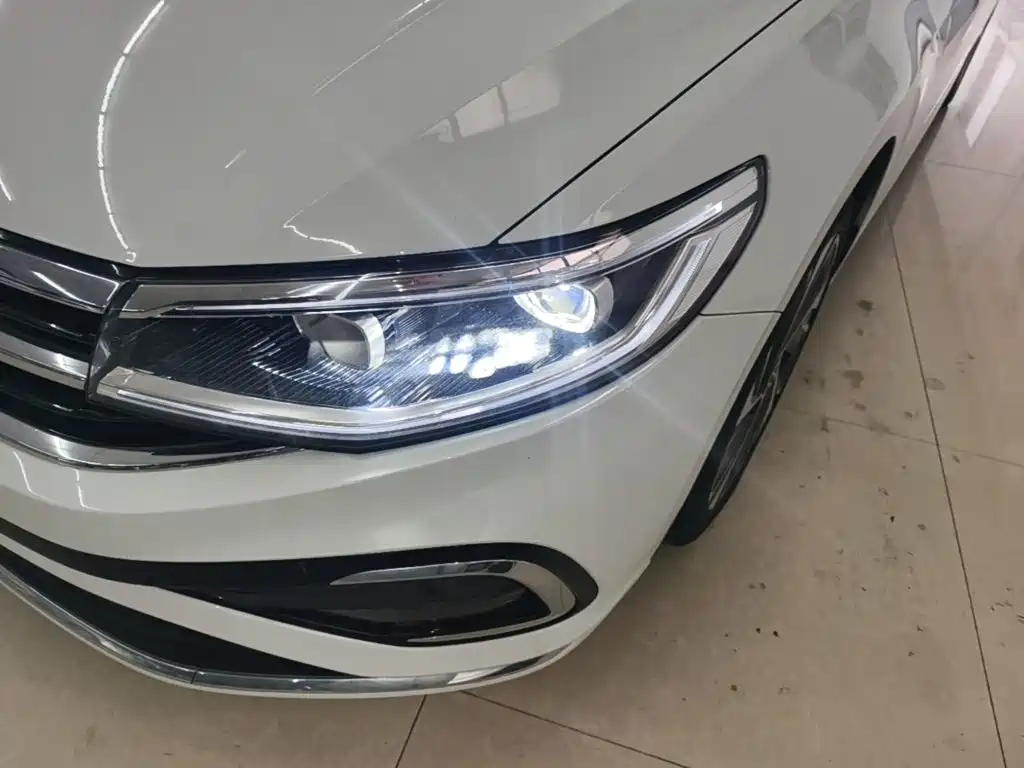Volkswagen Bora — миниатюра 24