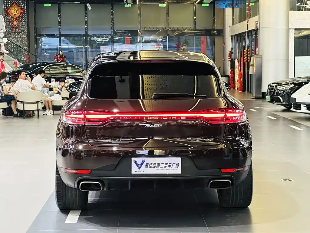 Porsche Macan — миниатюра 8