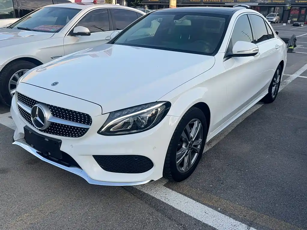 Mercedes-Benz C-Class — миниатюра 2
