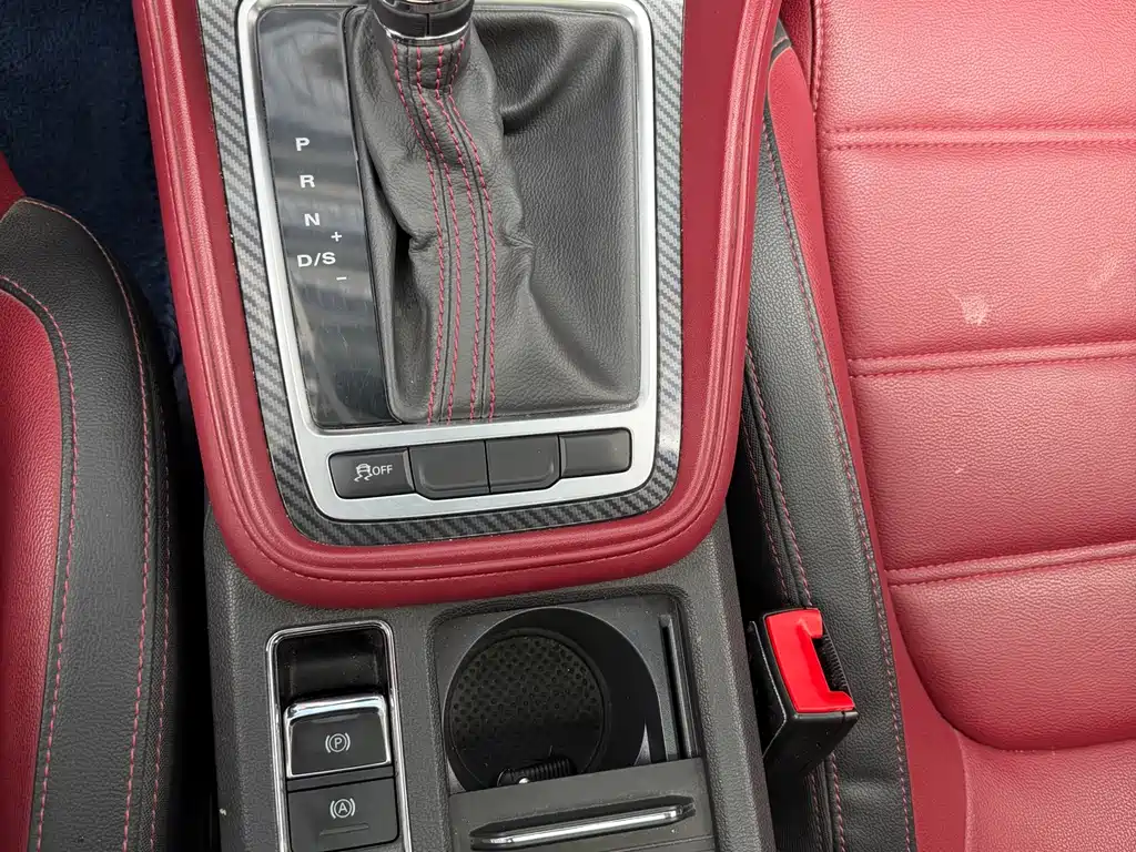 MG 6 2017 20T AT Trophy Premium V