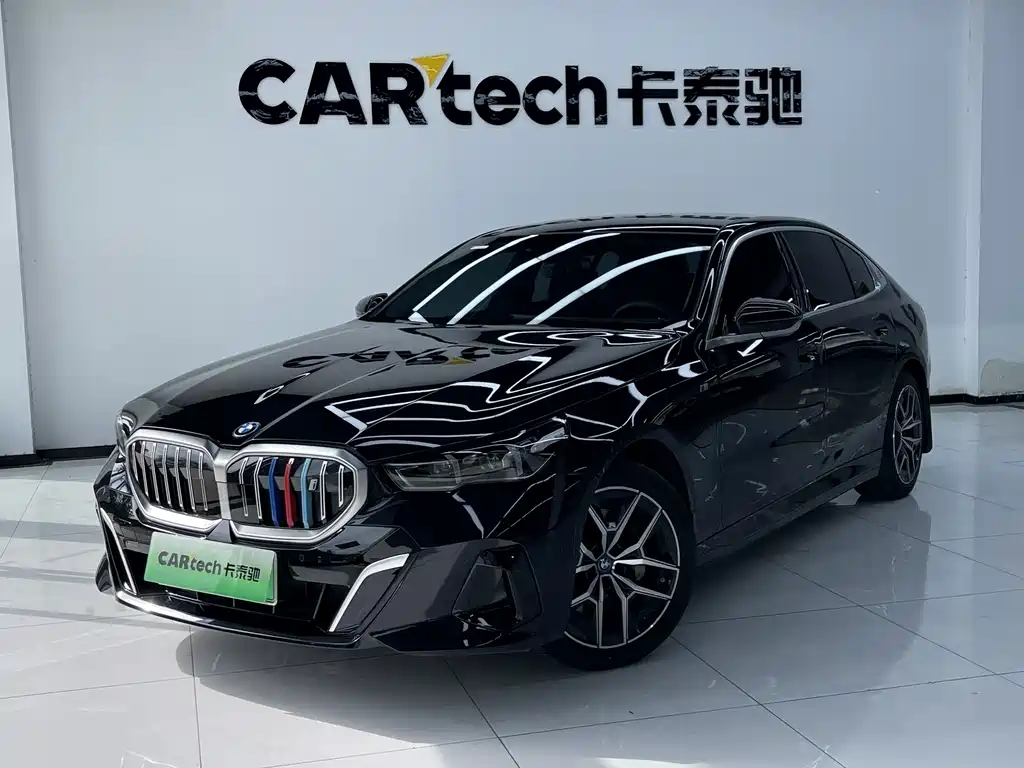 BMW i5