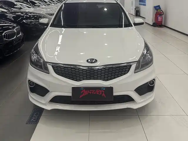 KIA K2