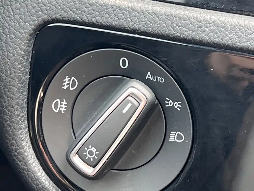 Volkswagen Golf — миниатюра 7