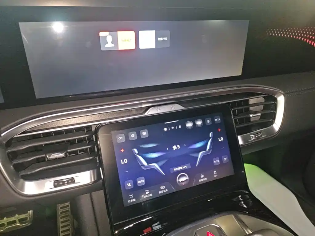 Hongqi Hongqi E-HS9 — миниатюра 13