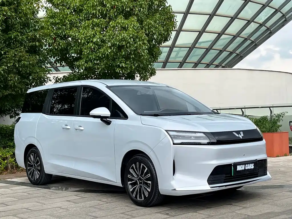 Wuling Xingguang 730 New Energy — миниатюра 3