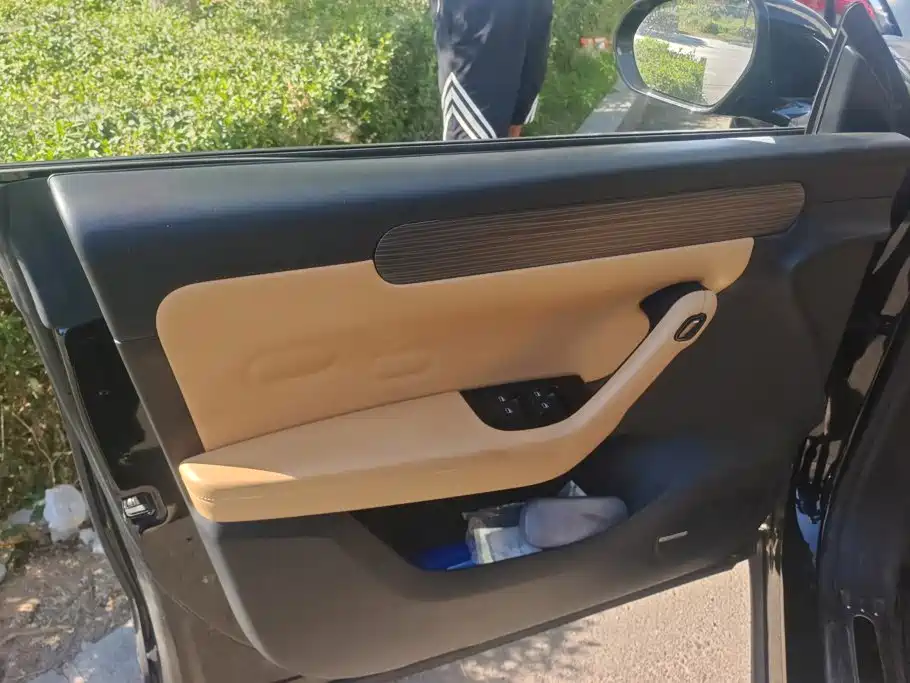 Leapmotor Leapmotor C11 — миниатюра 7