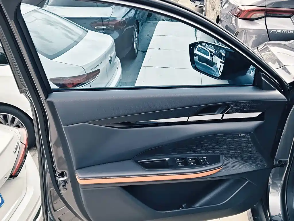 Changan UNI-V — миниатюра 13