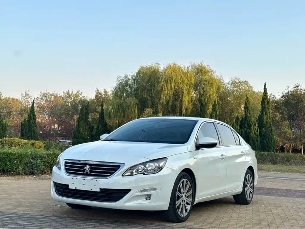 Peugeot 408