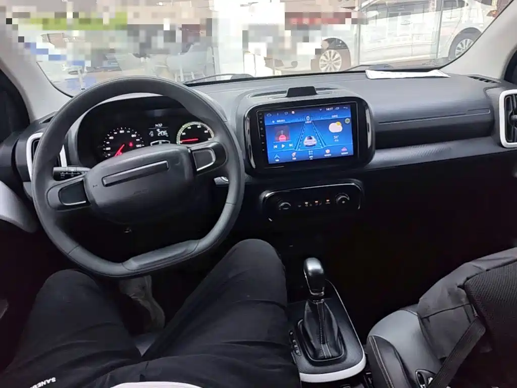 Roewe Clever — миниатюра 10