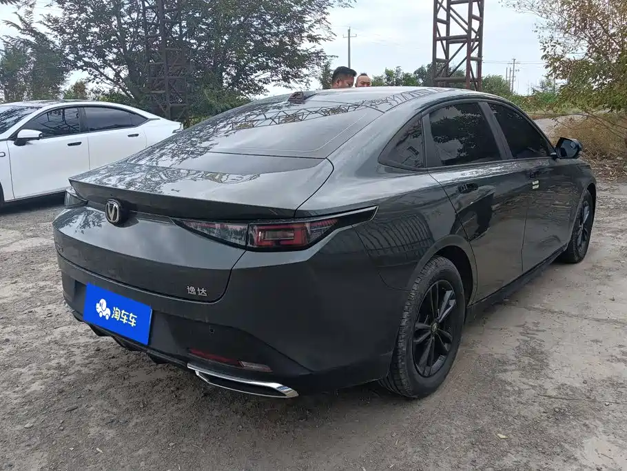 Changan Yida — миниатюра 3
