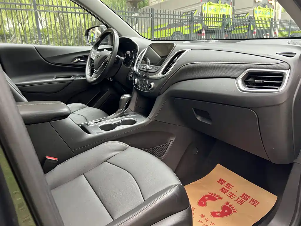 Chevrolet Equinox — миниатюра 6