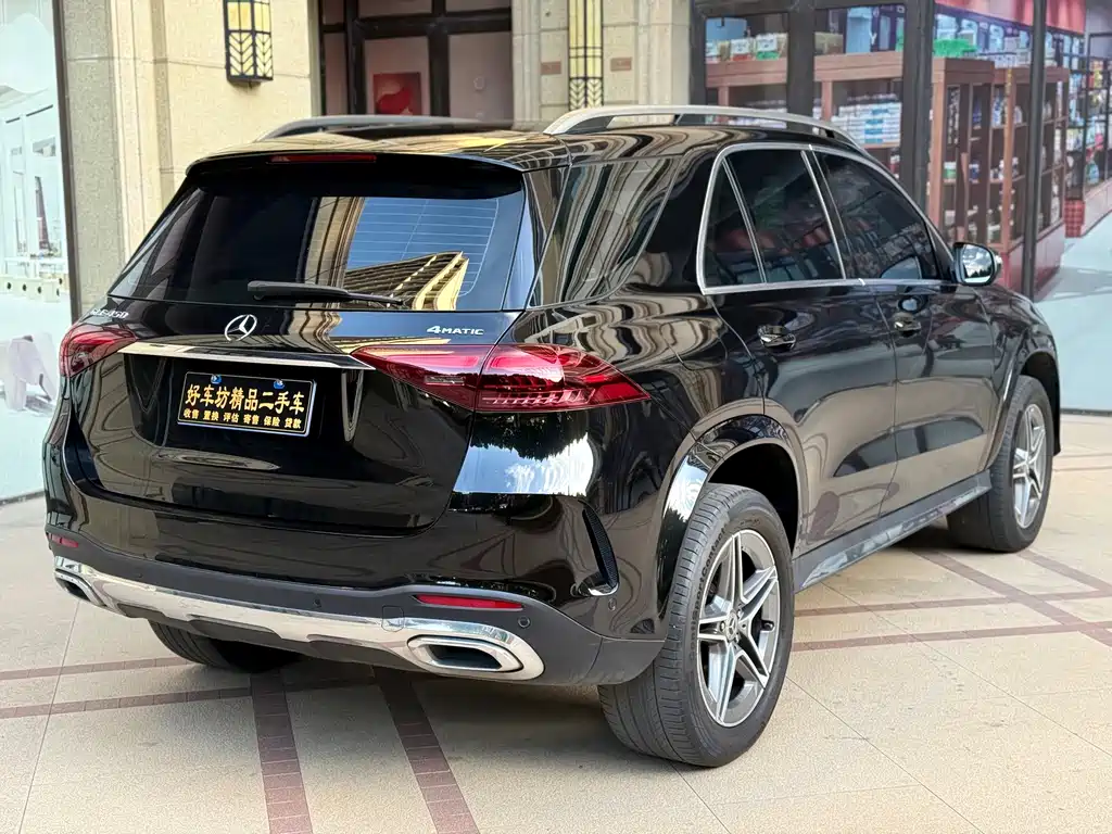 Mercedes-Benz GLE (Import) — миниатюра 6