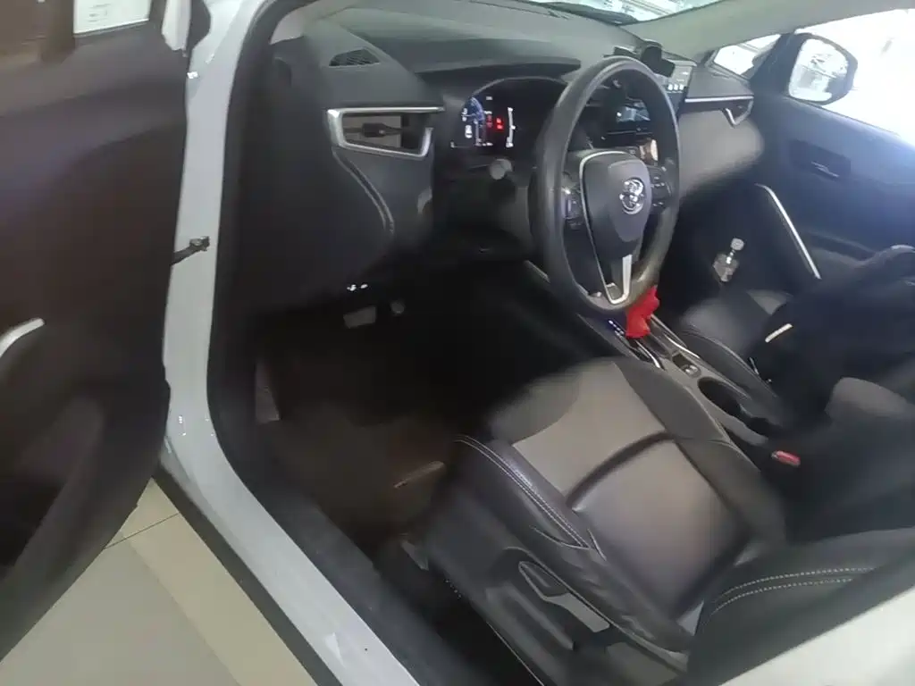 Toyota Frontlander — миниатюра 16