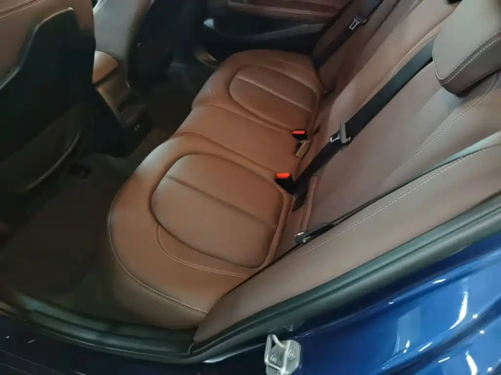 BMW 1 Series — миниатюра 17
