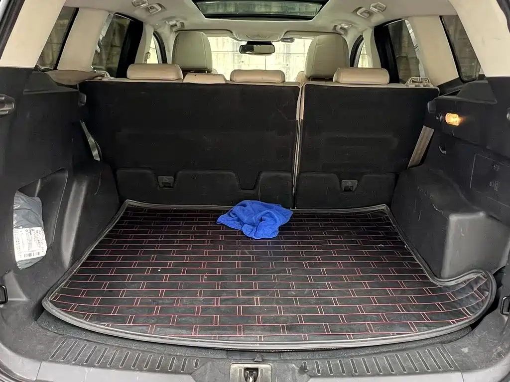 Ford Kuga — миниатюра 5