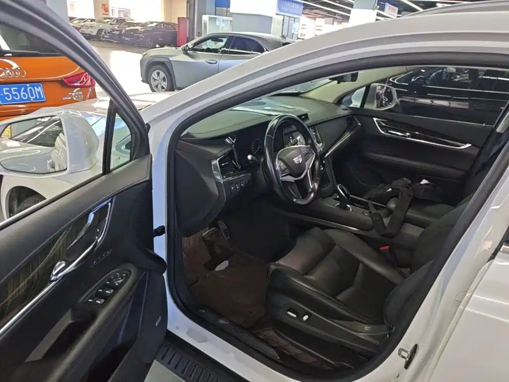 Cadillac XT5 — миниатюра 16