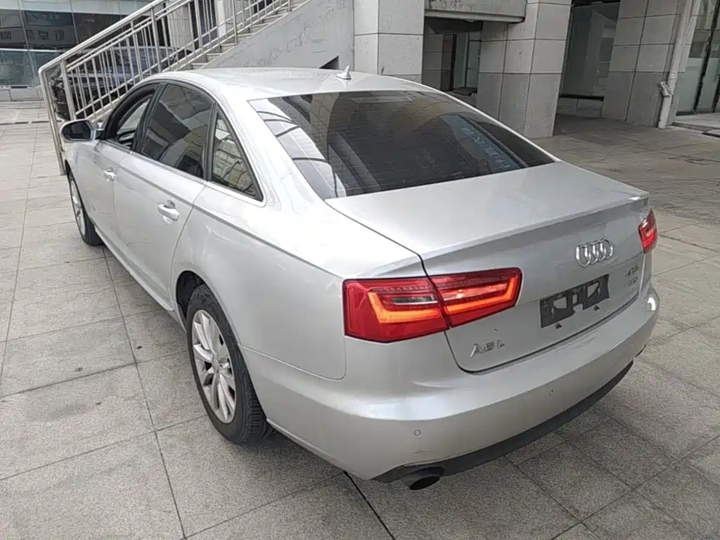 Audi A6L — миниатюра 5