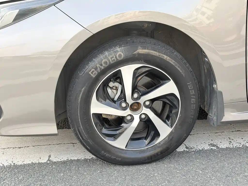 Toyota Corolla — миниатюра 15