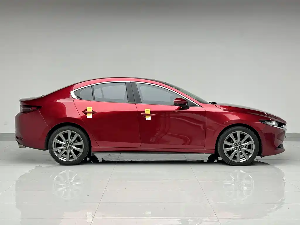 MAZDA 3 ANGKESAILA