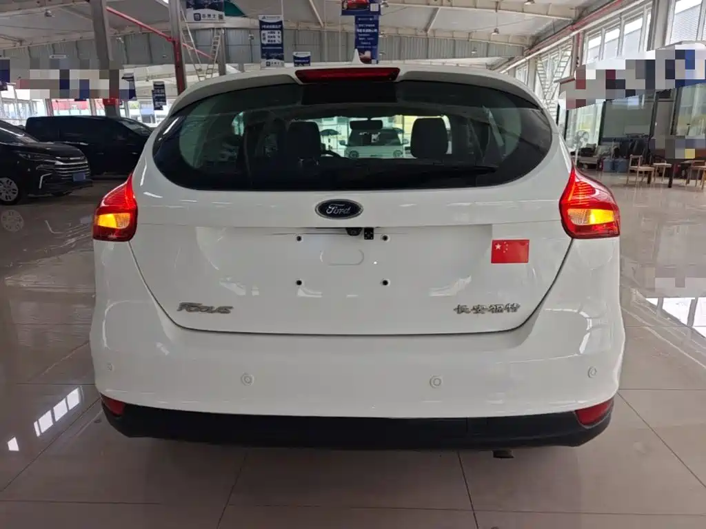 Ford Focus — миниатюра 6