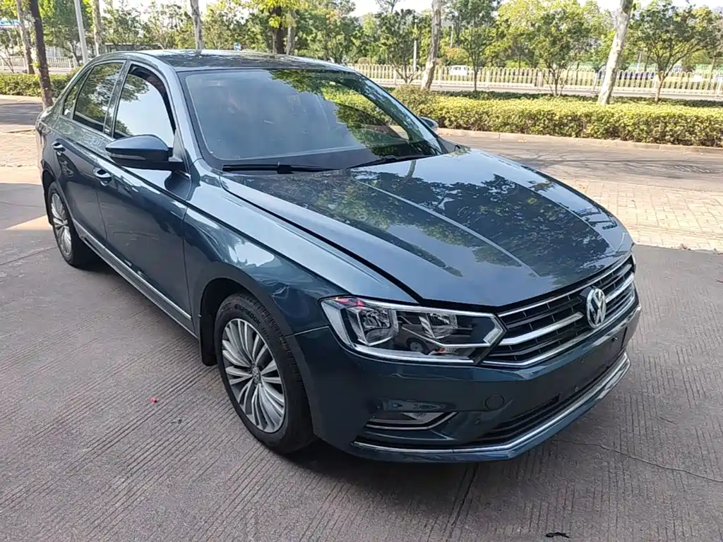 Volkswagen Bora — миниатюра 4