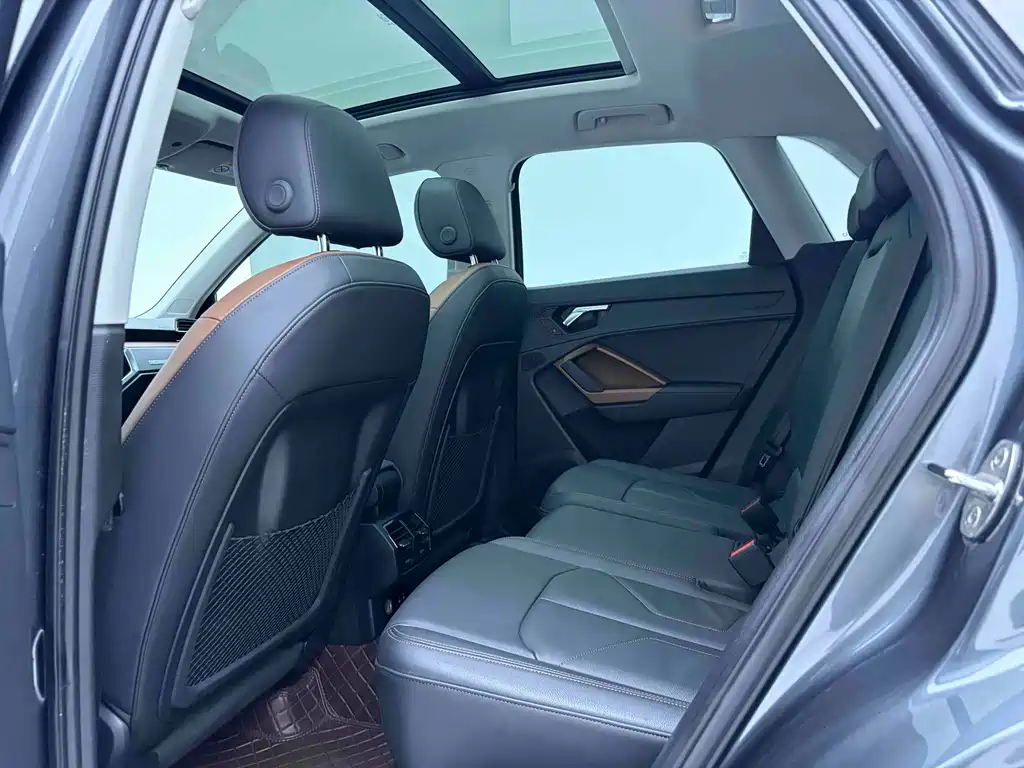 Audi Q3 — миниатюра 8