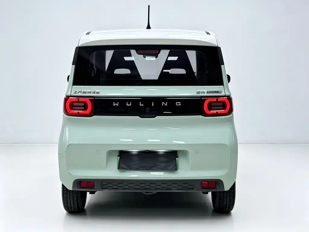 Wuling MINIEV — миниатюра 10