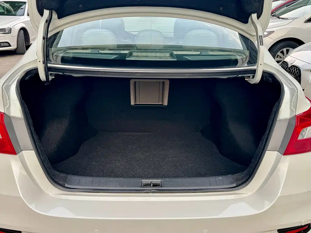 Nissan Sylphy — миниатюра 36