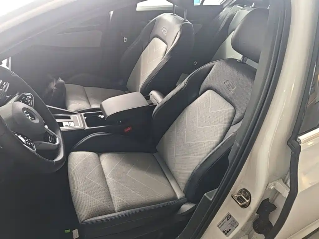Volkswagen Golf — миниатюра 15