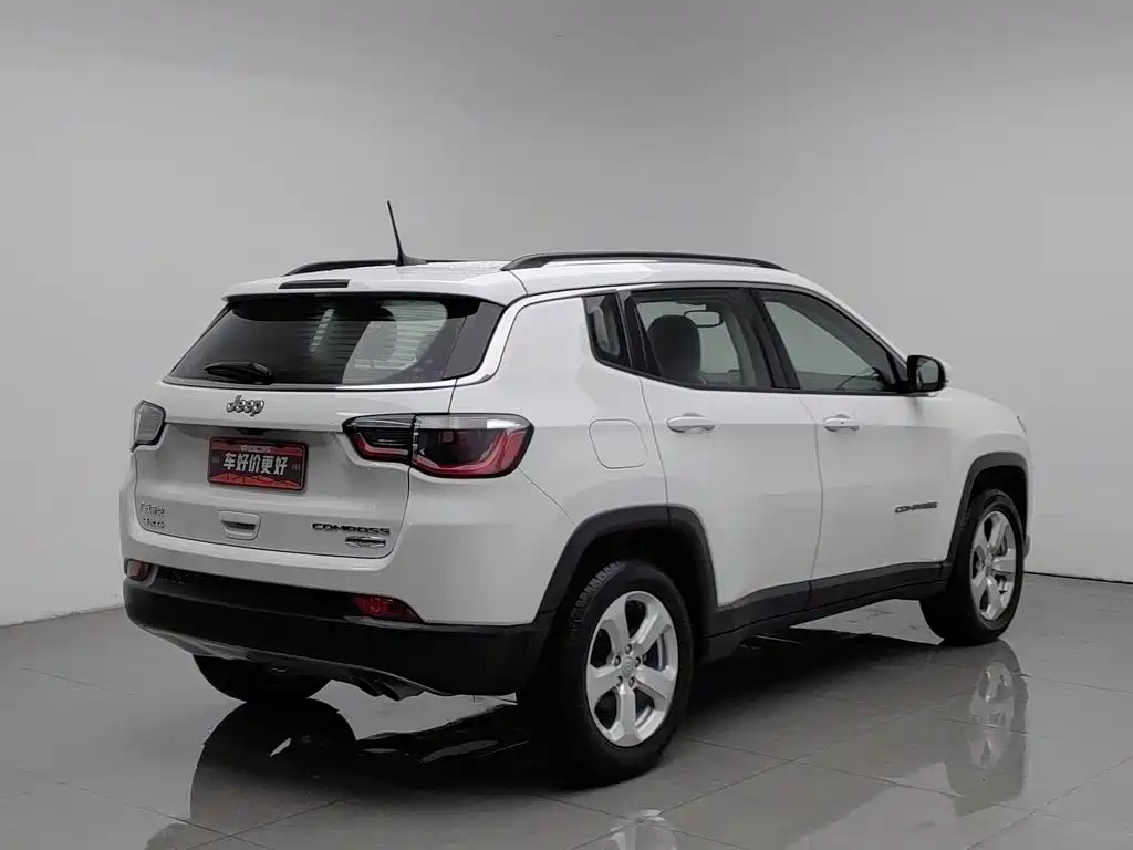 Jeep Compass — миниатюра 2