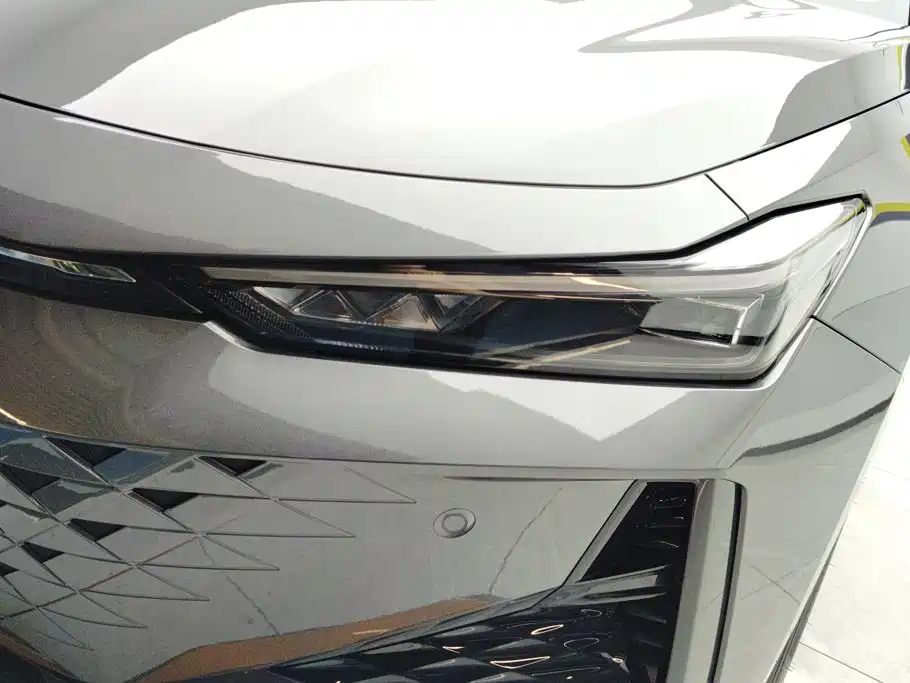Changan UNI-V — миниатюра 5