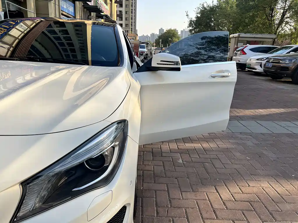 Mercedes-Benz CLA (Import) — миниатюра 11
