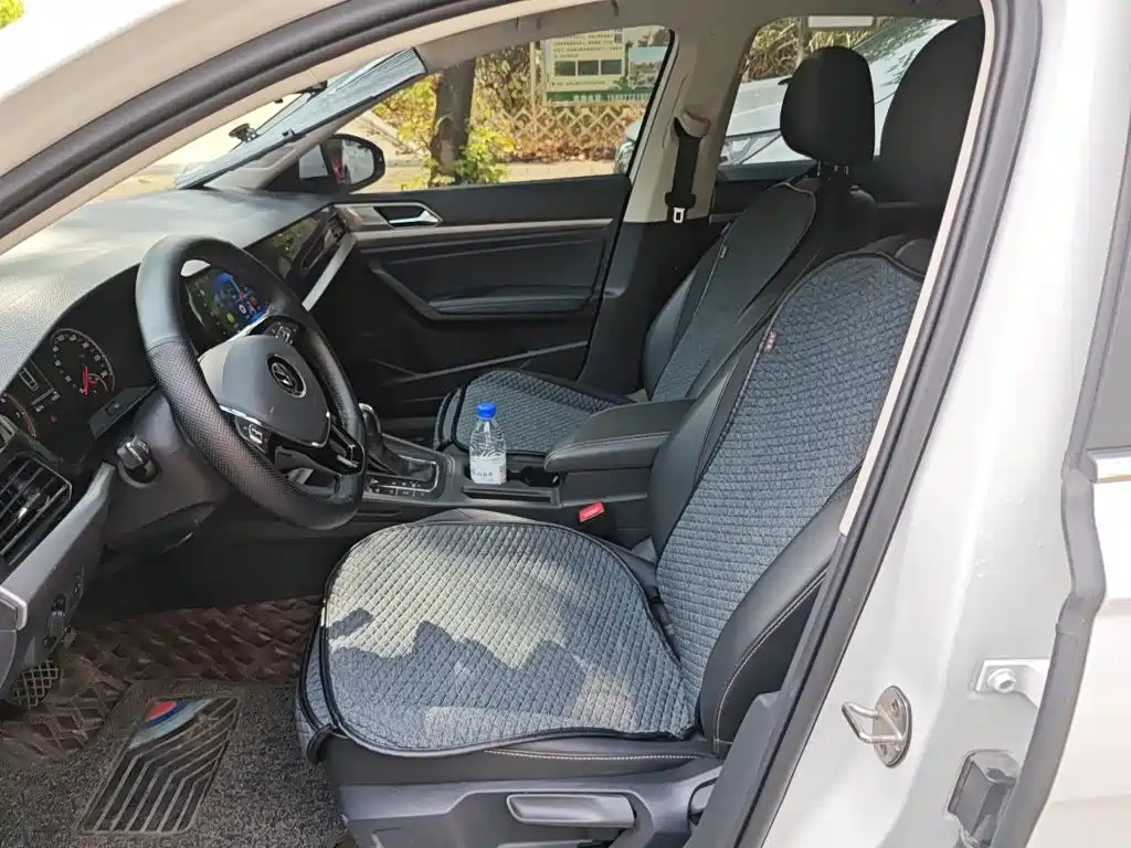 Volkswagen Lavida — миниатюра 11