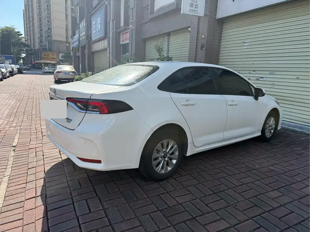 Toyota Corolla — миниатюра 11
