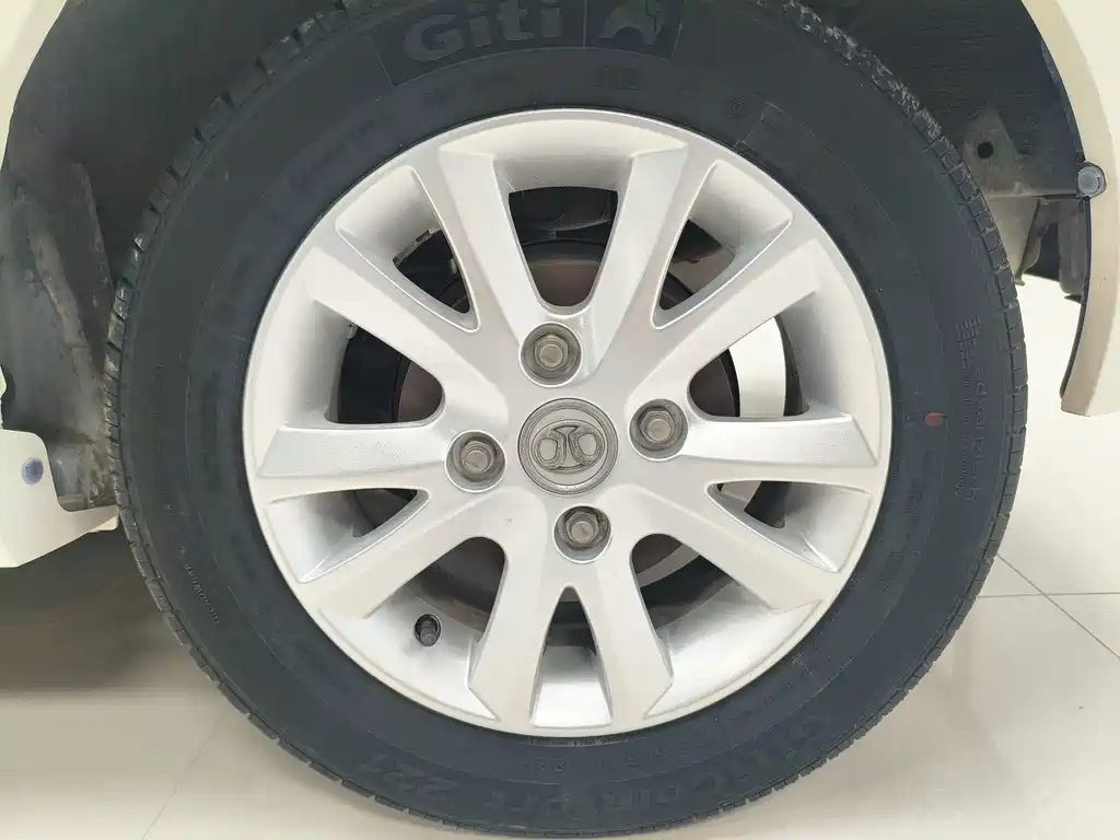 BAIC E-Series — миниатюра 21