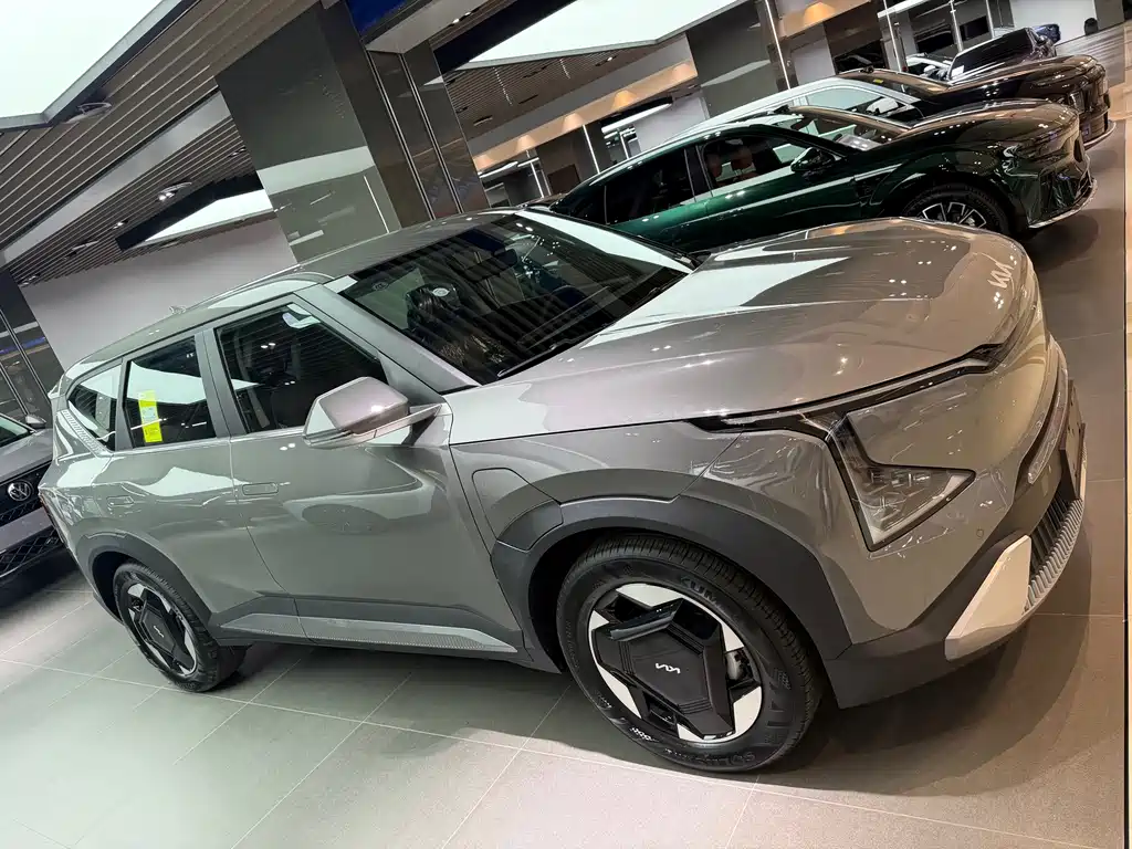 Kia EV5 — миниатюра 2