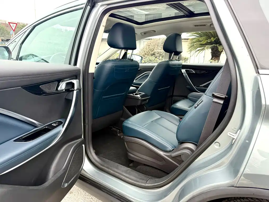 GEELY AUTOMOBILE JIAJIE