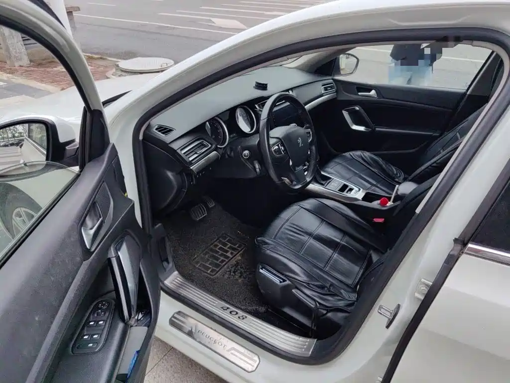 Peugeot 408 — миниатюра 12