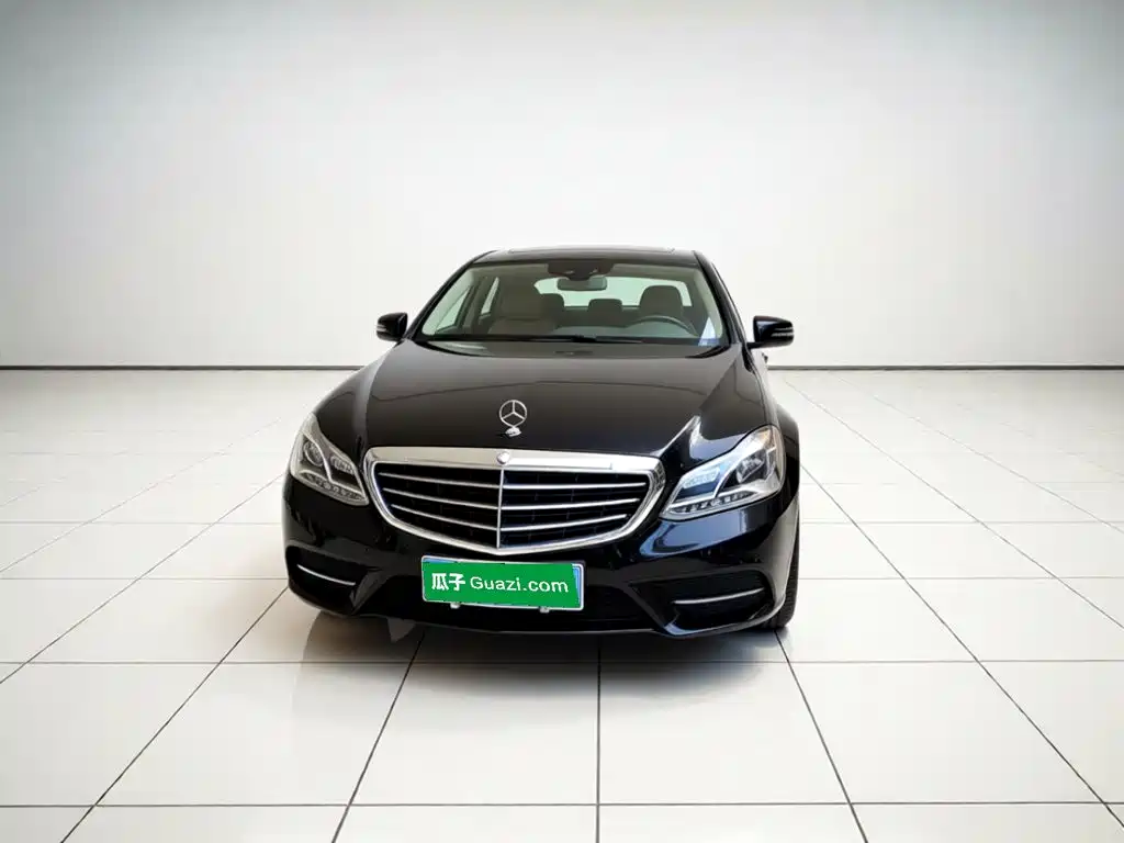 Mercedes-Benz E-Class — миниатюра 2