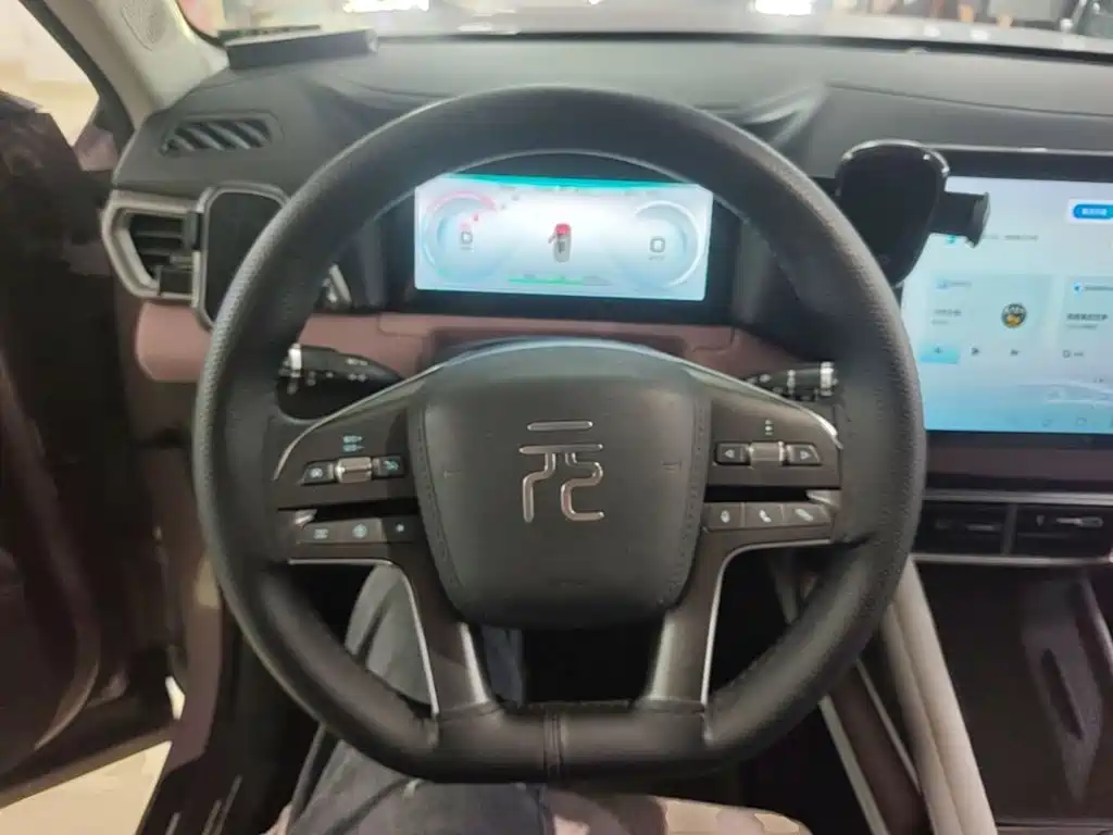 BYD Yuan UP — миниатюра 11