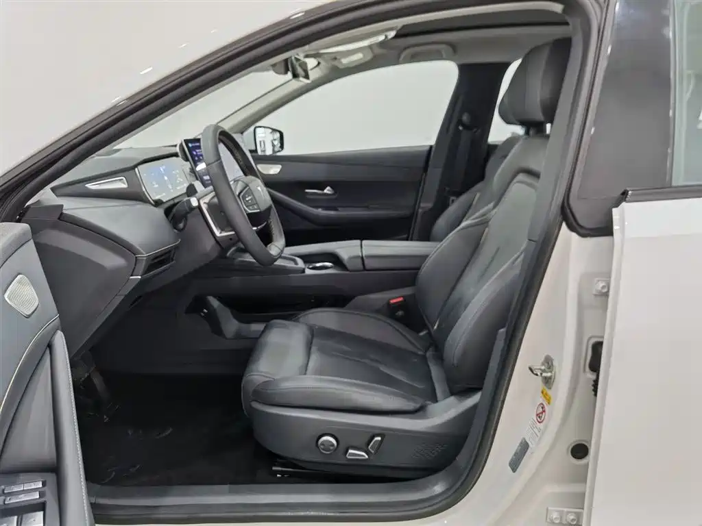 Changan Deepal DARK BLUE SL03