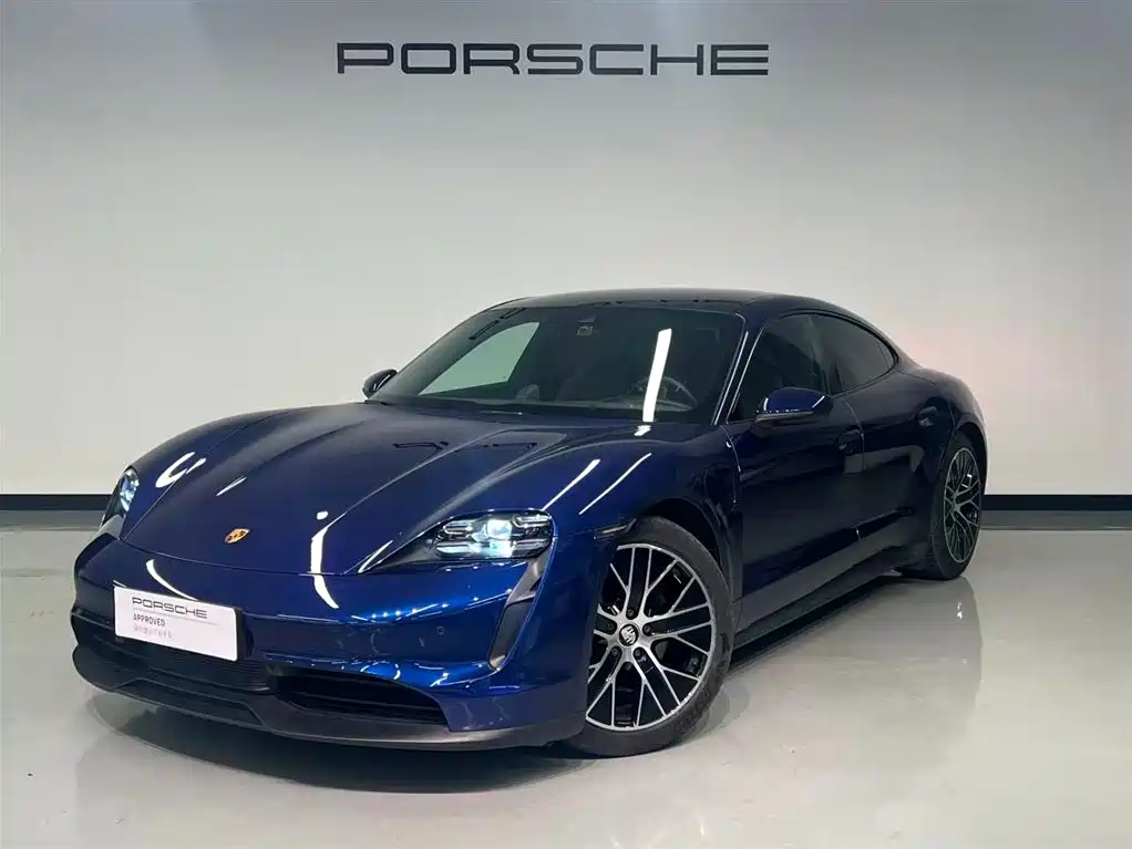 Porsche Taycan 2022