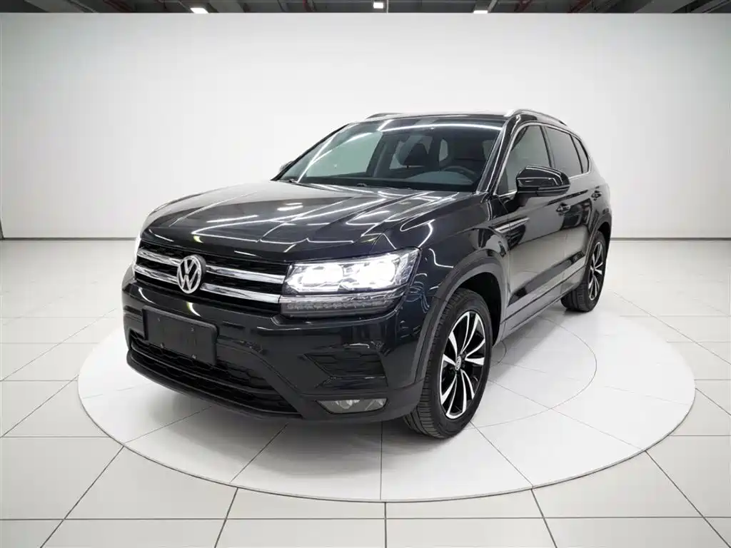 Volkswagen Tharu 2020
