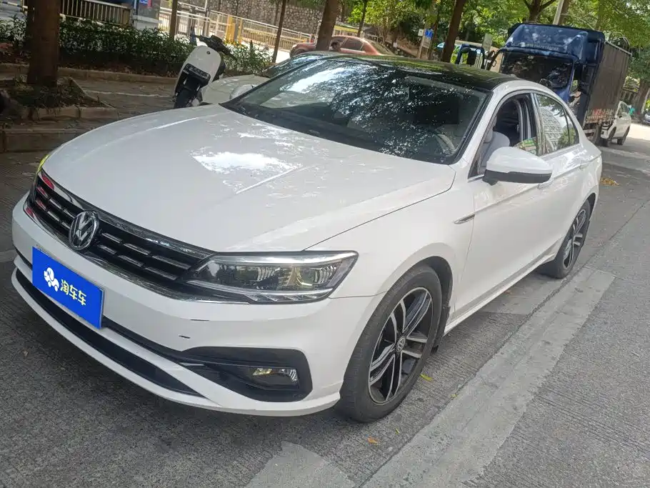 Volkswagen Lamando