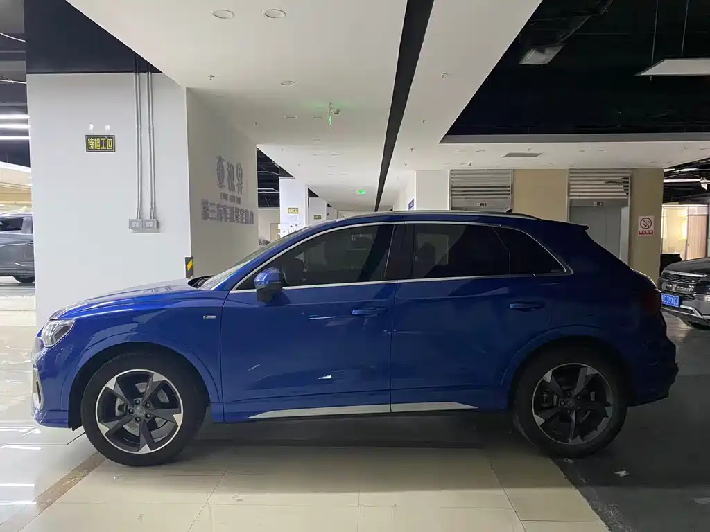 Audi Q3 — миниатюра 5