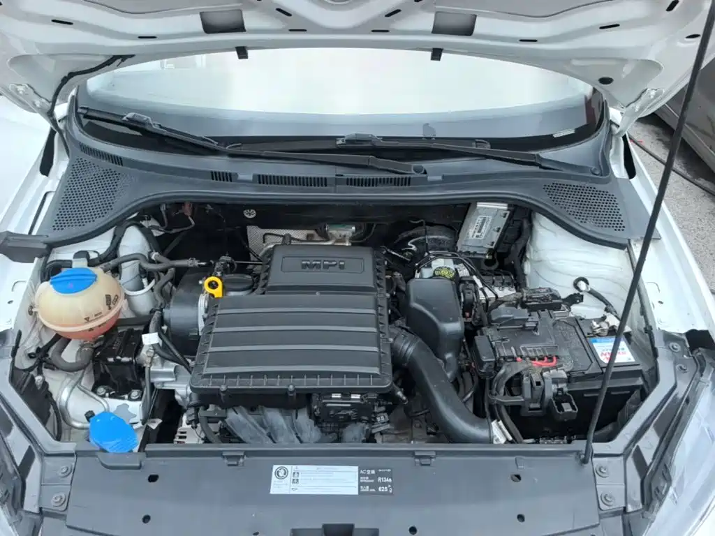 Volkswagen Santana — миниатюра 20