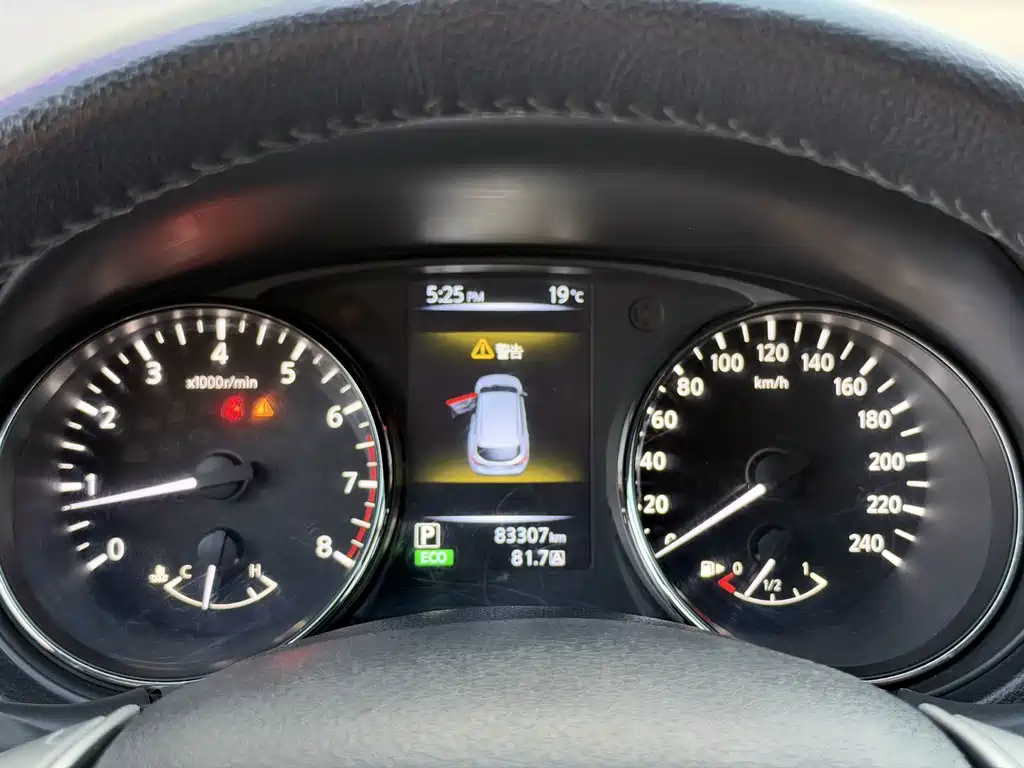 Nissan Qashqai — миниатюра 16